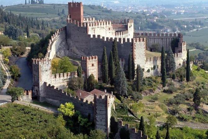 Destiny Suite E Relax Soave Esterno foto